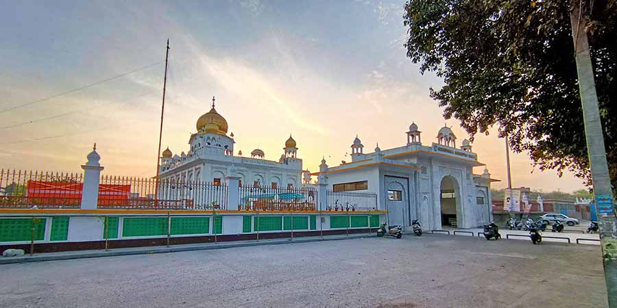 Sightseeing in Delhi - Gurudwara Sahib