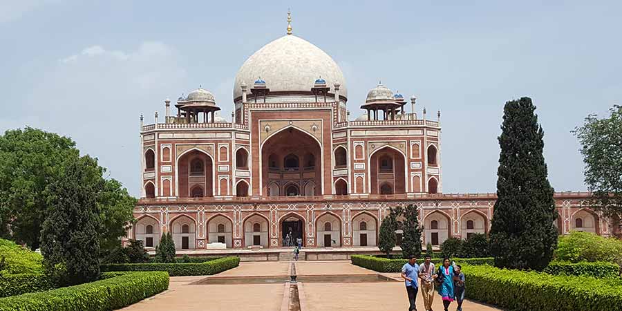 Sightseeing in Delhi - Humayun's Tomb