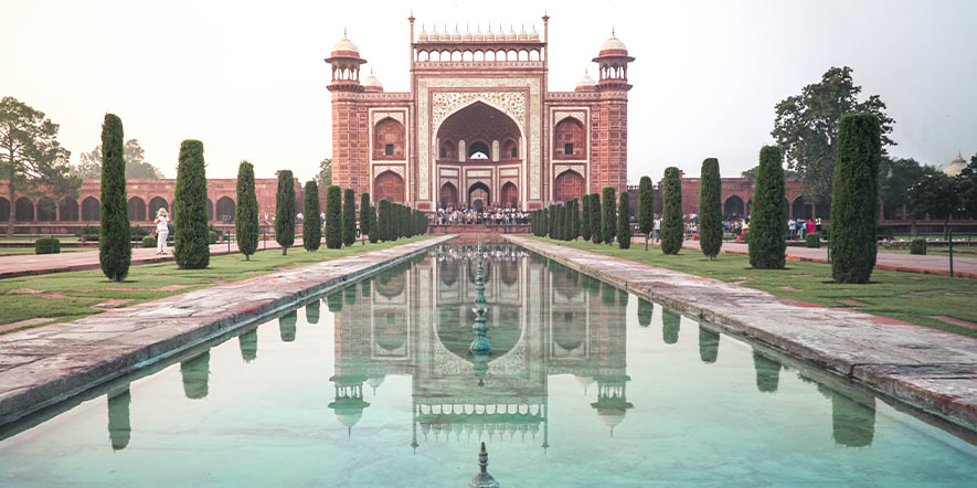 Places to visit in Agra