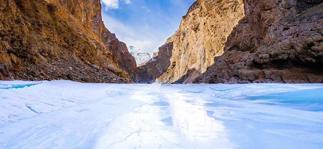 Top trekking places in Himalayas- Chadar trek